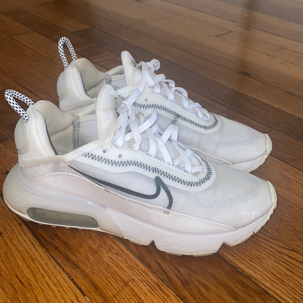 Nike airmax tennis shoes